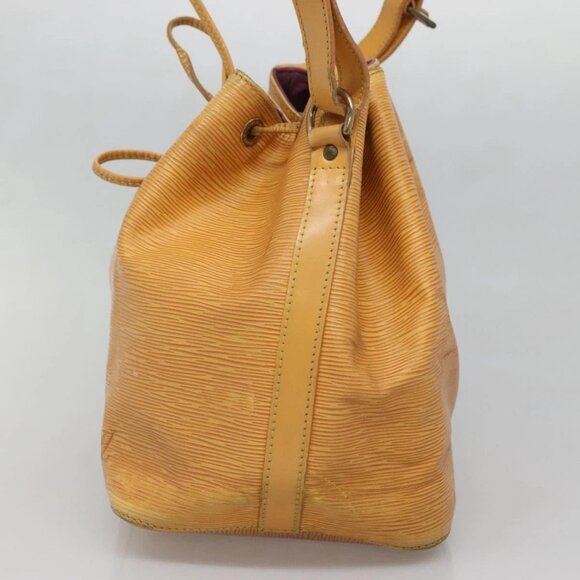 LOUIS VUITTON Epi Petit Noe Shoulder Bag Yellow M44109 LV Auth 140076 - Picture 6 of 16